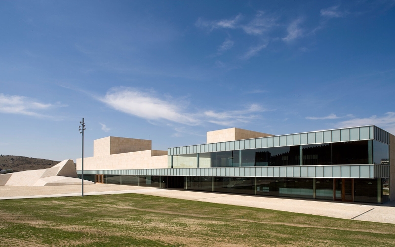 Centro de Congresos y Exposiciones Lienzo Norte